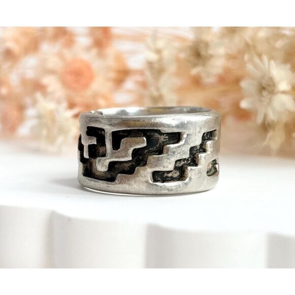 Zuni Pueblo Vintage Geometric Mexican Chunky Wide Sterling Silver Ring - sz 7 - Picture 1 of 10